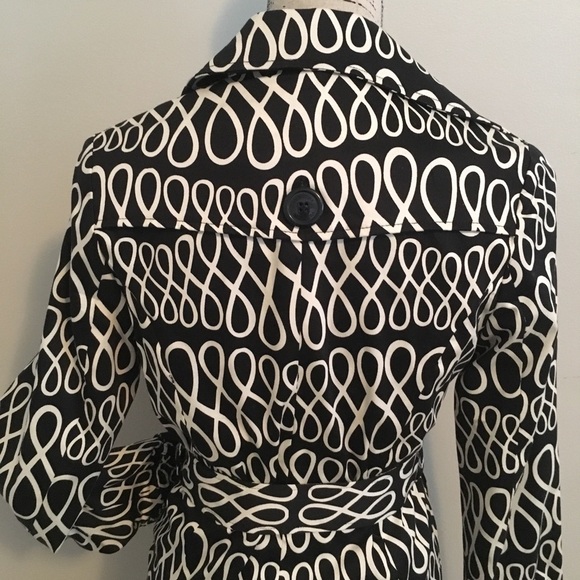 Black and White Trench Pea Coat with Tie - Picture 5 of 8